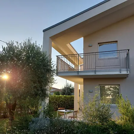 Slowersilia Bed & Breakfast